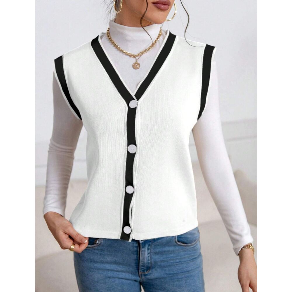 🧥 Merokeety Black & White Fuzzy Button-Up Vest – Size M – NWT